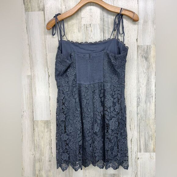 Abercrombie & Fitch Crochet Overlay Mini Dress with Tie Straps Womens XL - Picture 5 of 12